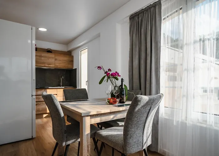 Apartament Vistas Maryvilla Vistas A La Piscina